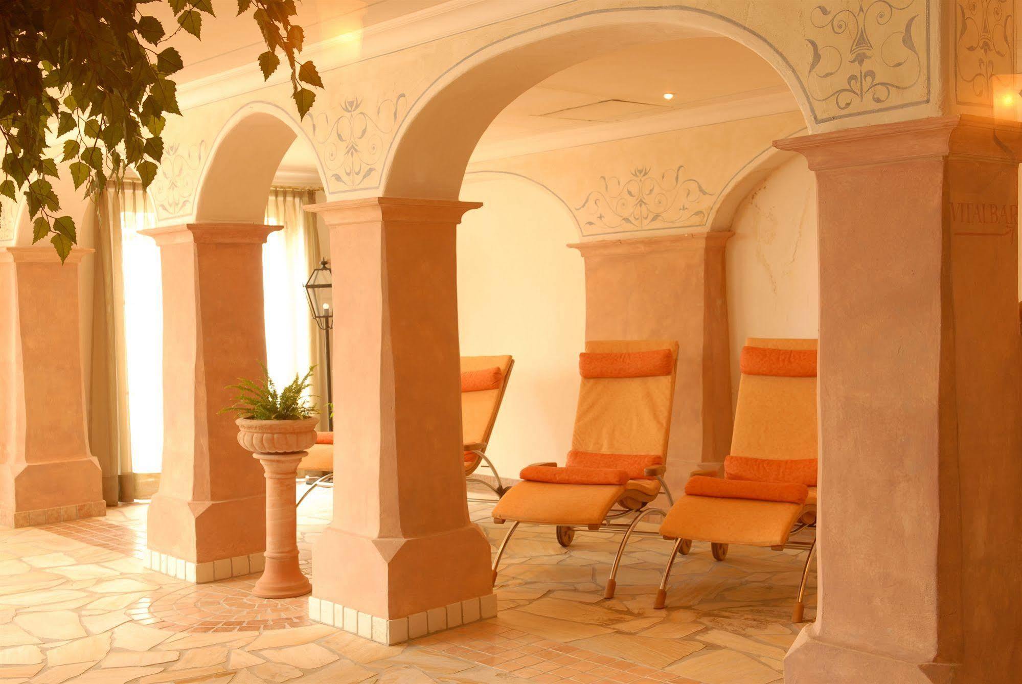 Wellnesshotel Erica Nova Ponente Esterno foto
